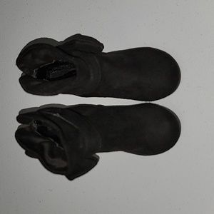 Smart Fit size 5 booties